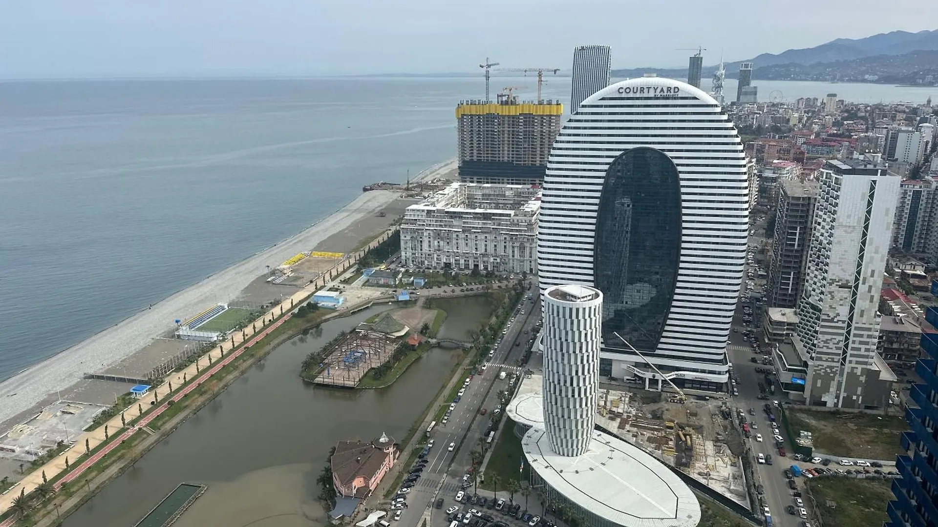 Orbi City Amazing Apartments Батуми 0*,